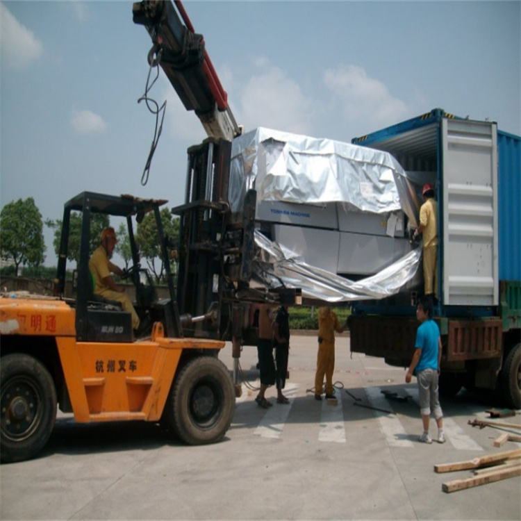 隆回出租吊随车吊