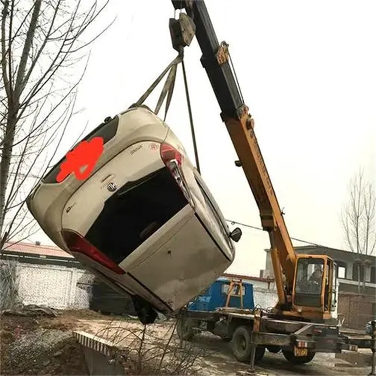 隆回吊车救援小汽车怎么吊